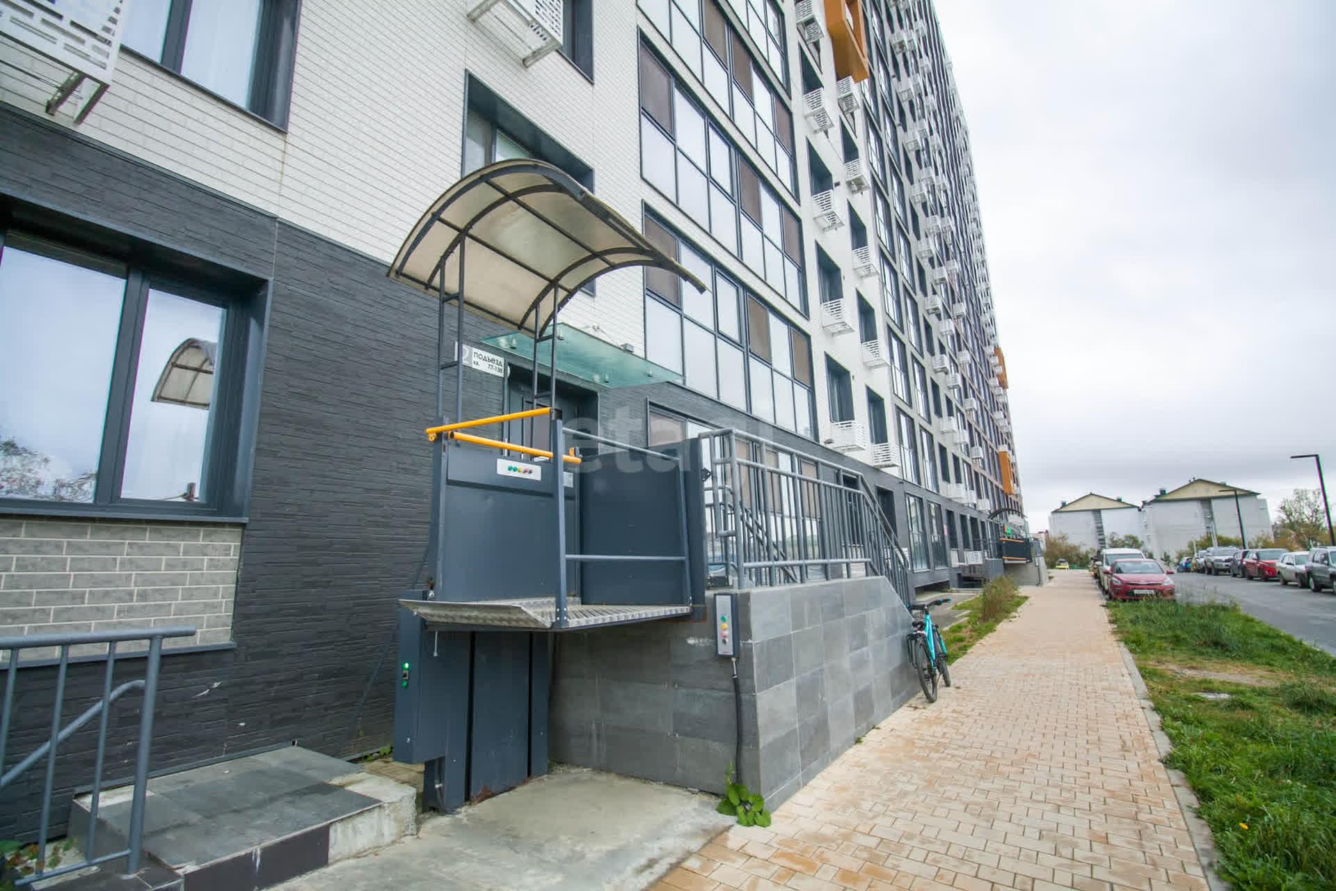 Продажа 3-комнатной квартиры, Южно-Сахалинск, Сахалинская область,  Южно-Сахалинск