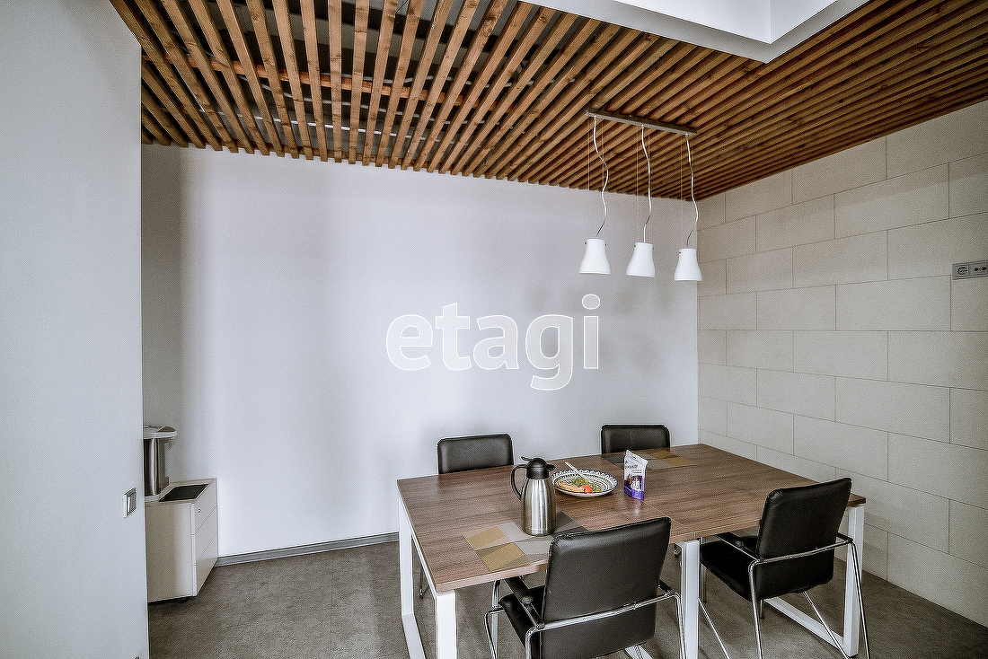 Аренда коммерческой недвижимости, 83м <sup>2</sup>, Южно-Сахалинск, Сахалинская область,  Южно-Сахалинск