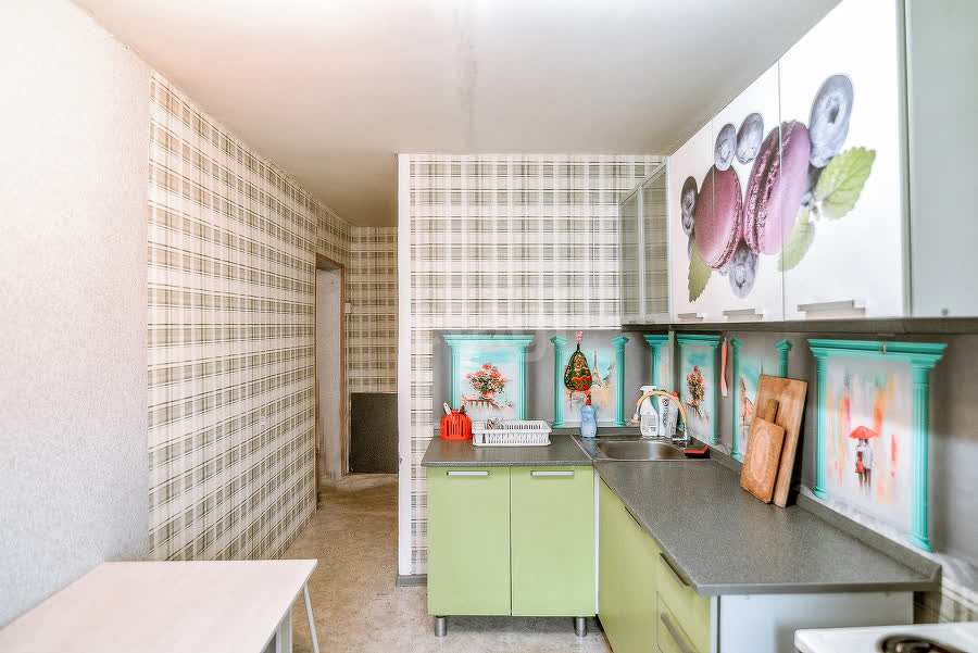 Продажа 2-комнатной квартиры, Южно-Сахалинск, Сахалинская область,  Южно-Сахалинск