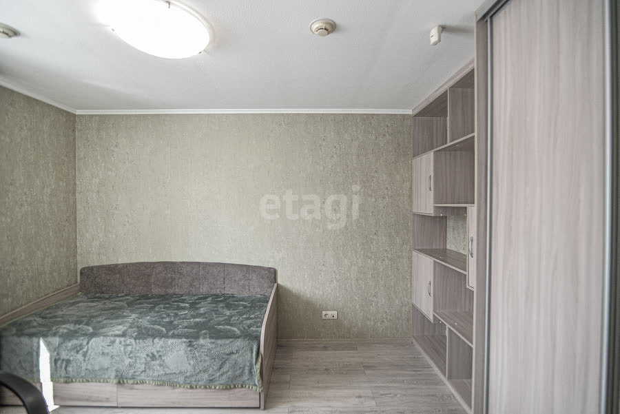 Аренда 4-комнатной квартиры, Южно-Сахалинск, Сахалинская область,  Южно-Сахалинск