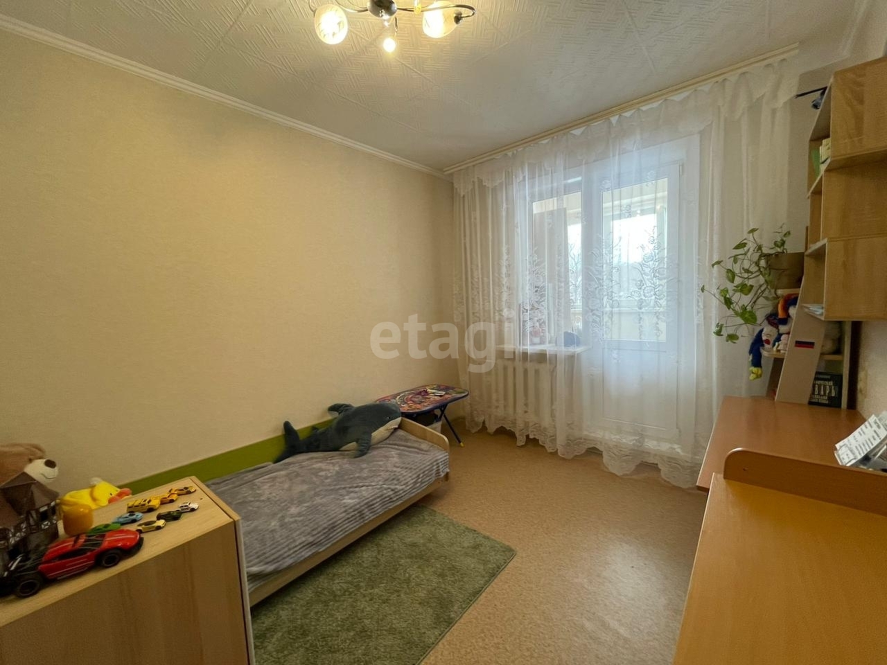 Продажа 5-комнатной квартиры, Южно-Сахалинск, Сахалинская область,  Южно-Сахалинск