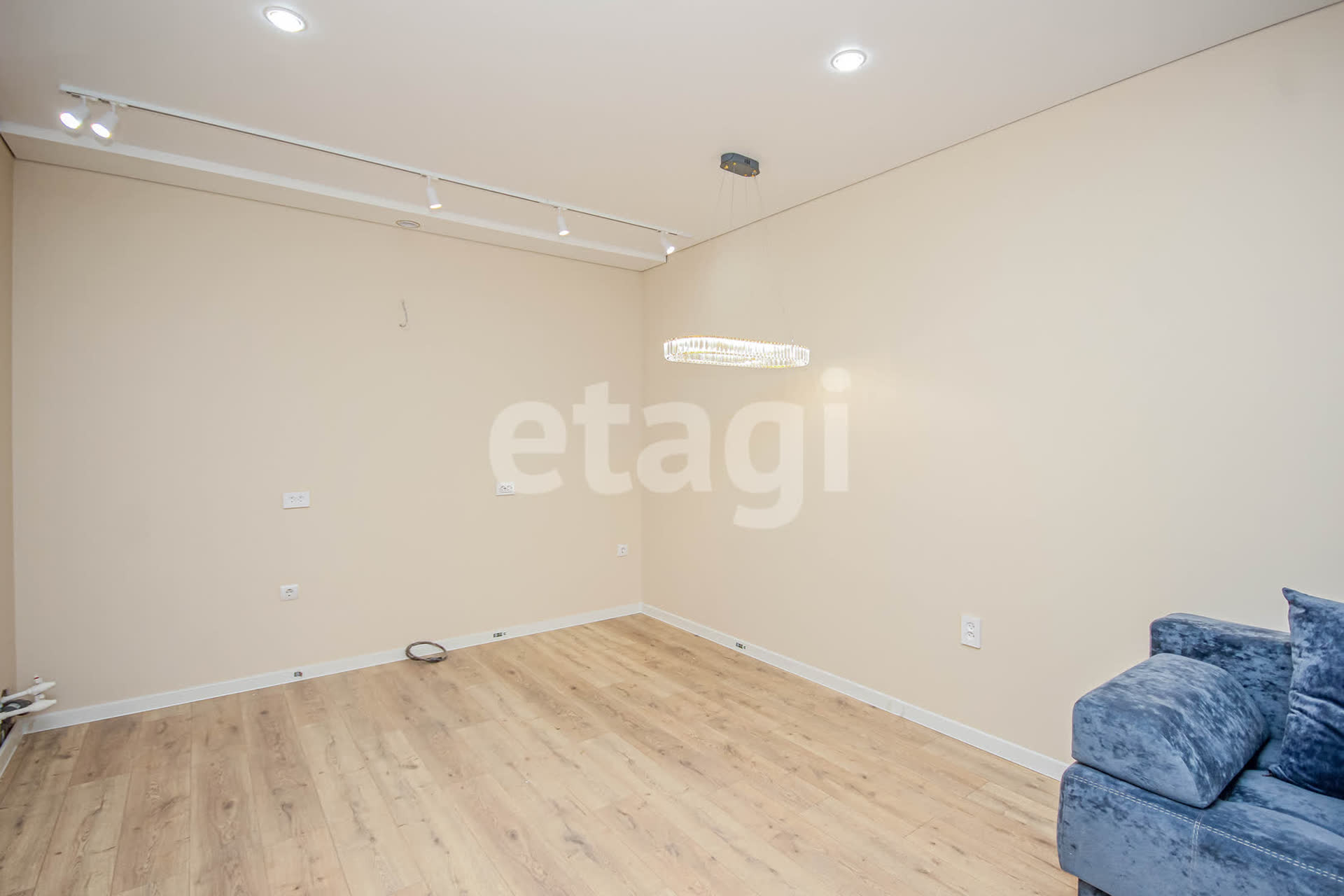 Продажа 3-комнатной квартиры, Улан-Удэ, Республика Бурятия,  Улан-Удэ