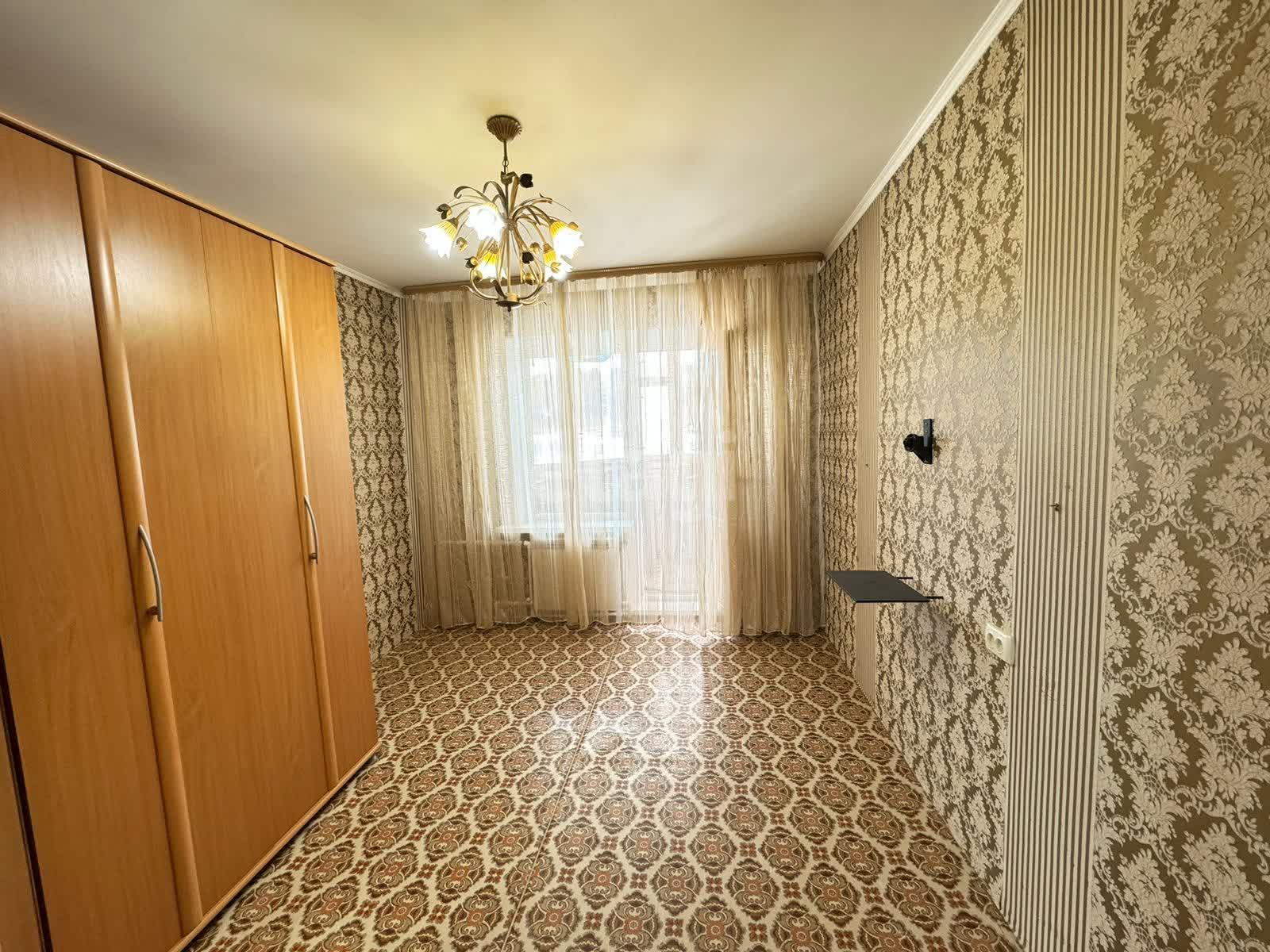 Продажа 2-комнатной квартиры, Южно-Сахалинск, Сахалинская область,  Южно-Сахалинск