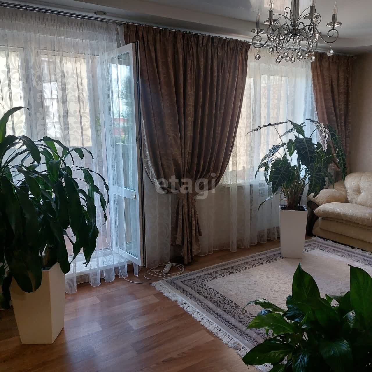 Продажа 2-комнатной квартиры, Южно-Сахалинск, Сахалинская область,  Южно-Сахалинск