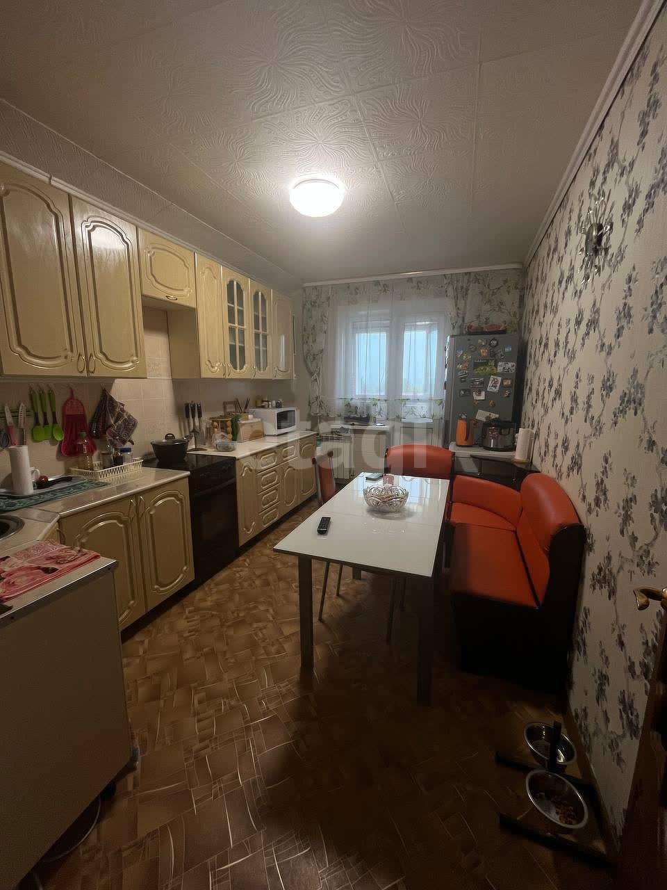 Продажа 3-комнатной квартиры, Южно-Сахалинск, Сахалинская область,  Южно-Сахалинск