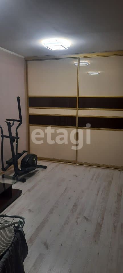 Продажа 3-комнатной квартиры, Улан-Удэ, Республика Бурятия,  Улан-Удэ