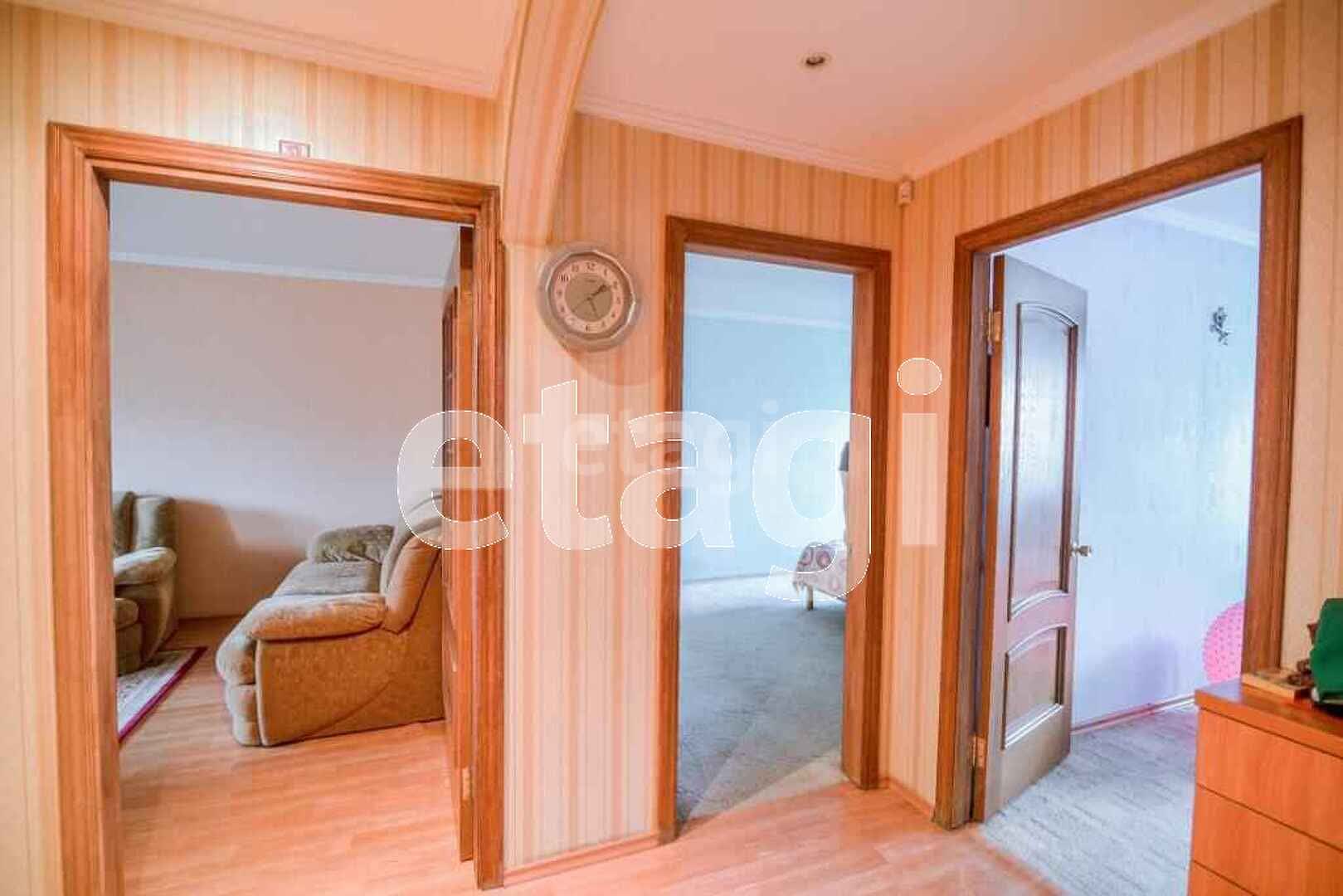 Продажа 4-комнатной квартиры, Южно-Сахалинск, Сахалинская область,  Южно-Сахалинск