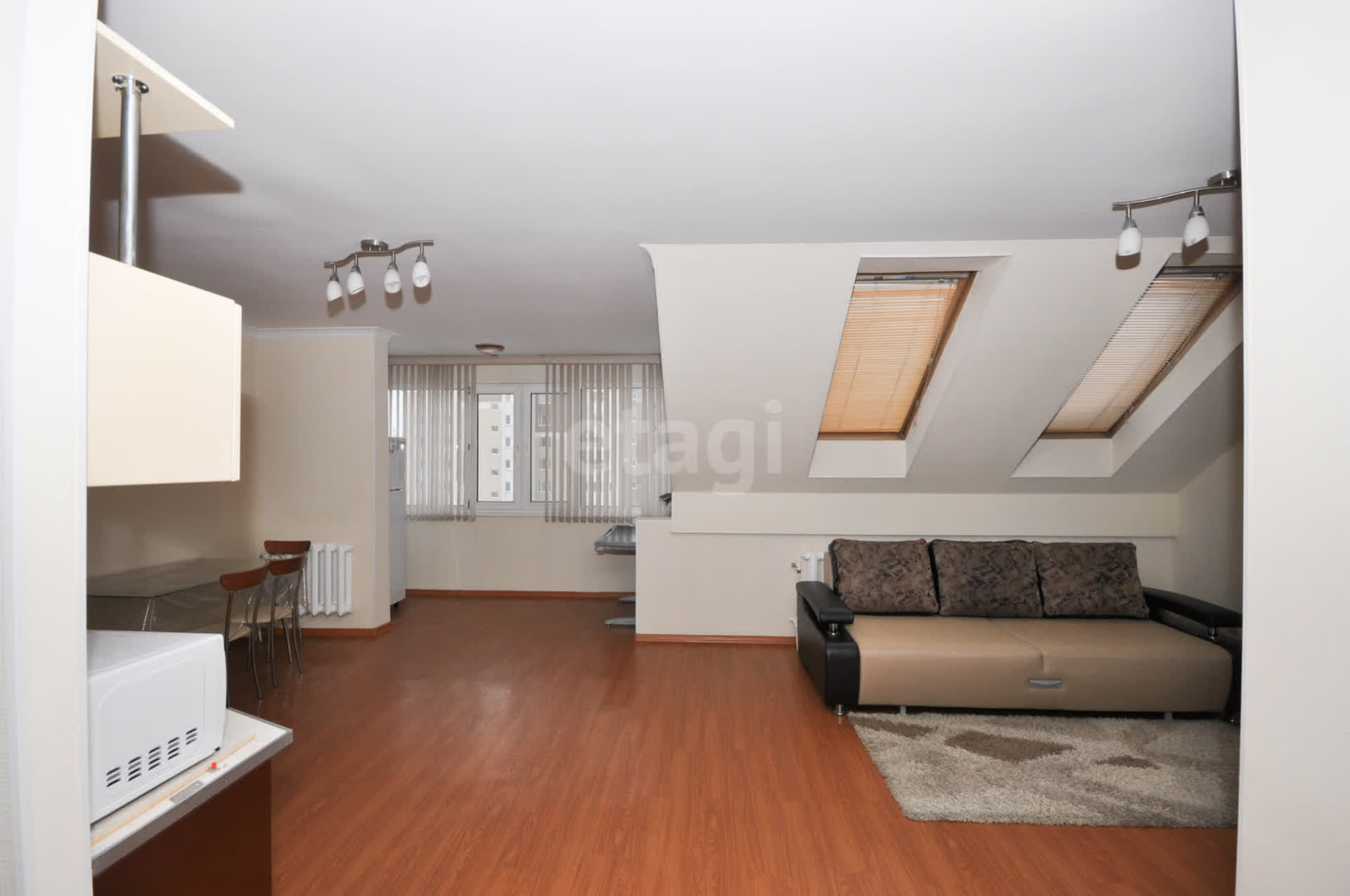 Аренда 2-комнатной квартиры, Южно-Сахалинск, Сахалинская область,  Южно-Сахалинск