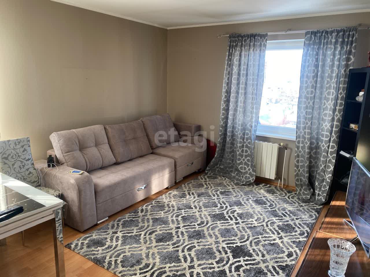 Продажа 2-комнатной квартиры, Южно-Сахалинск, Сахалинская область,  Южно-Сахалинск