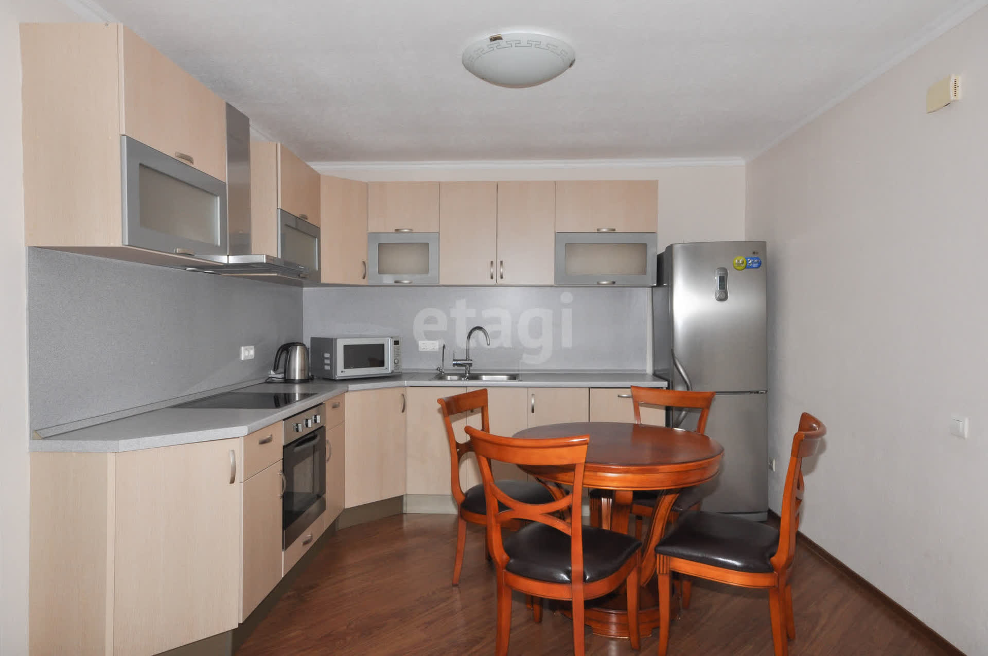 Аренда 2-комнатной квартиры, Южно-Сахалинск, Сахалинская область,  Южно-Сахалинск