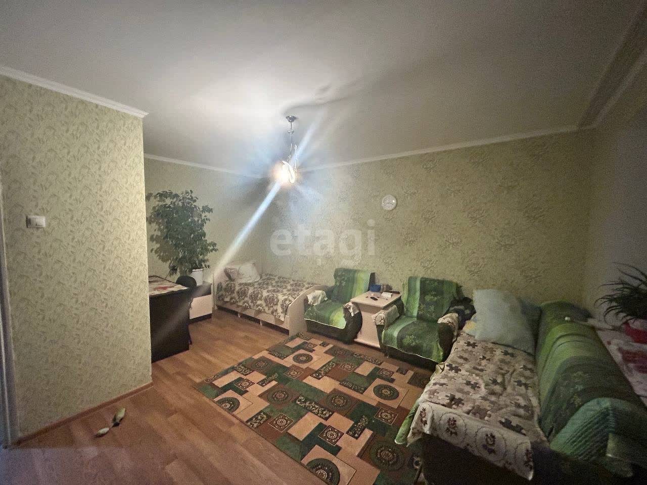 Продажа 1-комнатной квартиры, Адыгея, Комарова,  105