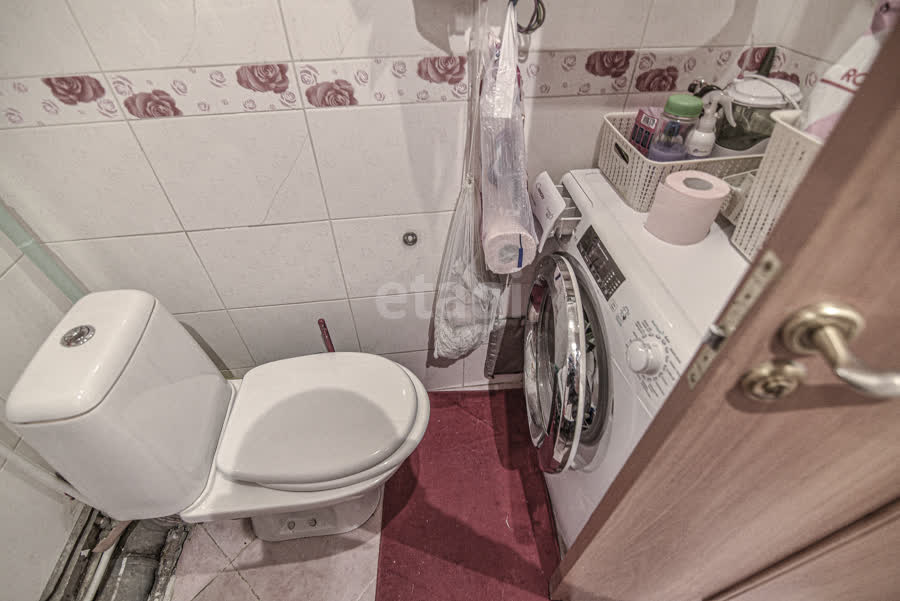 Продажа 2-комнатной квартиры, Южно-Сахалинск, Сахалинская область,  Южно-Сахалинск