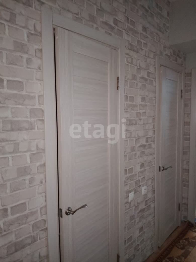 Продажа 3-комнатной квартиры, Южно-Сахалинск, Сахалинская область,  Южно-Сахалинск