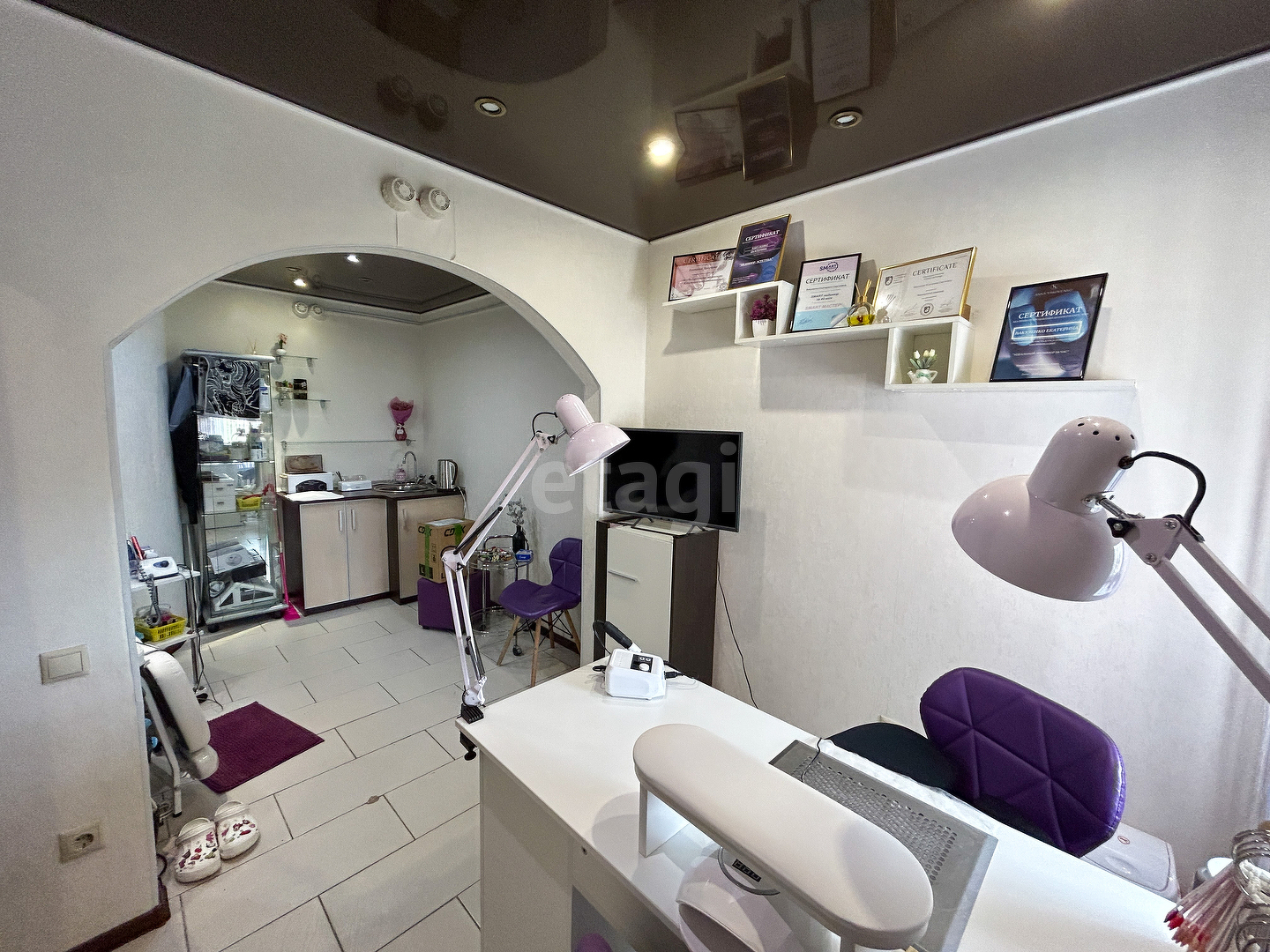 Продажа коммерческой недвижимости, 48м <sup>2</sup>, Новый Уренгой, Ямало-Ненецкий АО,  Новый Уренгой