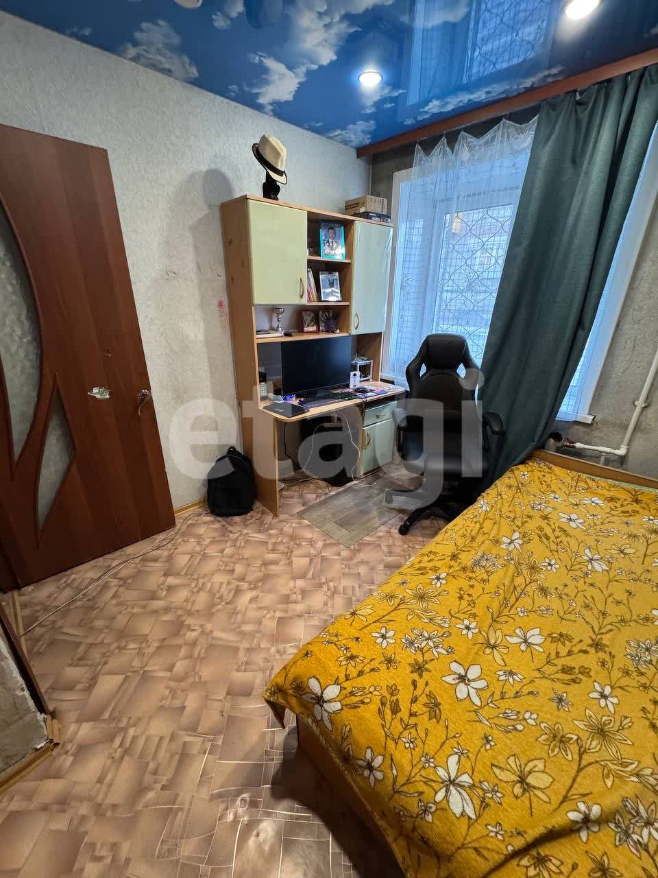 Продажа 4-комнатной квартиры, Улан-Удэ, Республика Бурятия,  Улан-Удэ