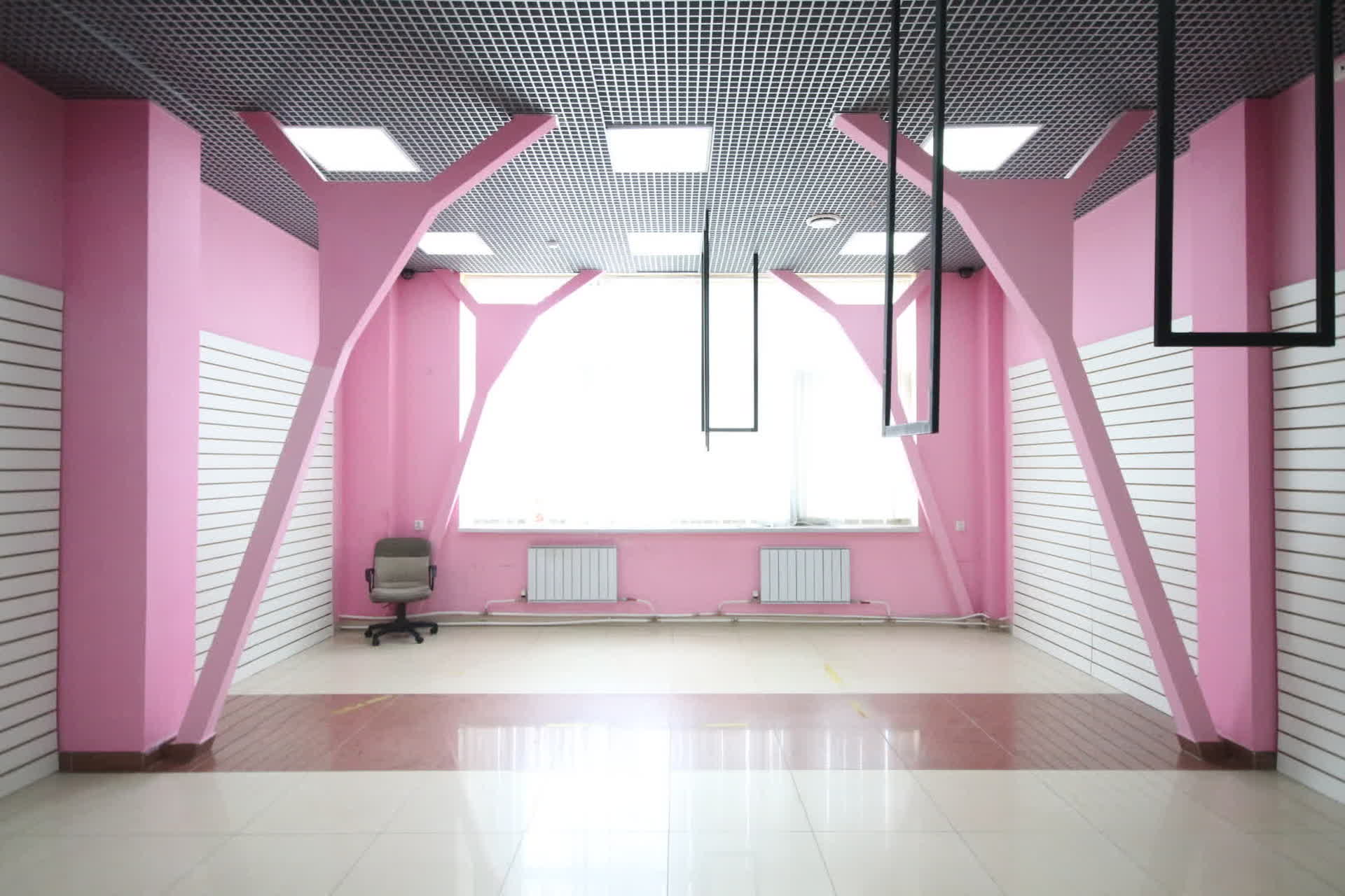 Аренда коммерческой недвижимости, 39м <sup>2</sup>, Новый Уренгой, Ямало-Ненецкий АО,  Новый Уренгой