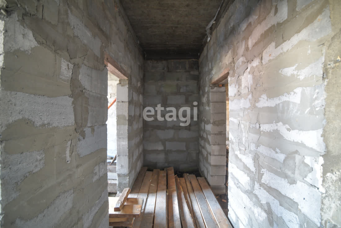 Продажа коммерческой недвижимости, 300м <sup>2</sup>, Южно-Сахалинск, Сахалинская область,  Южно-Сахалинск