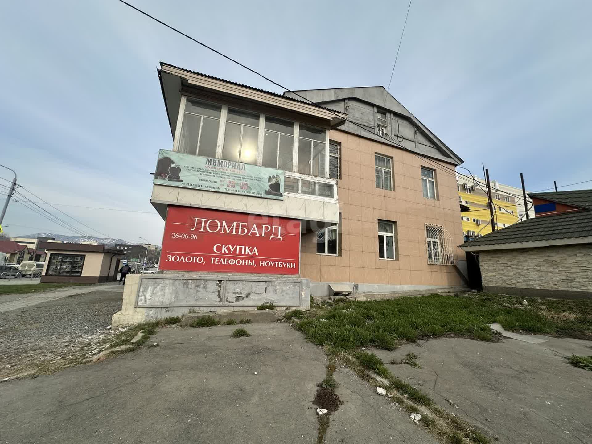 Продажа коммерческой недвижимости, 350м <sup>2</sup>, Южно-Сахалинск, Сахалинская область,  Южно-Сахалинск