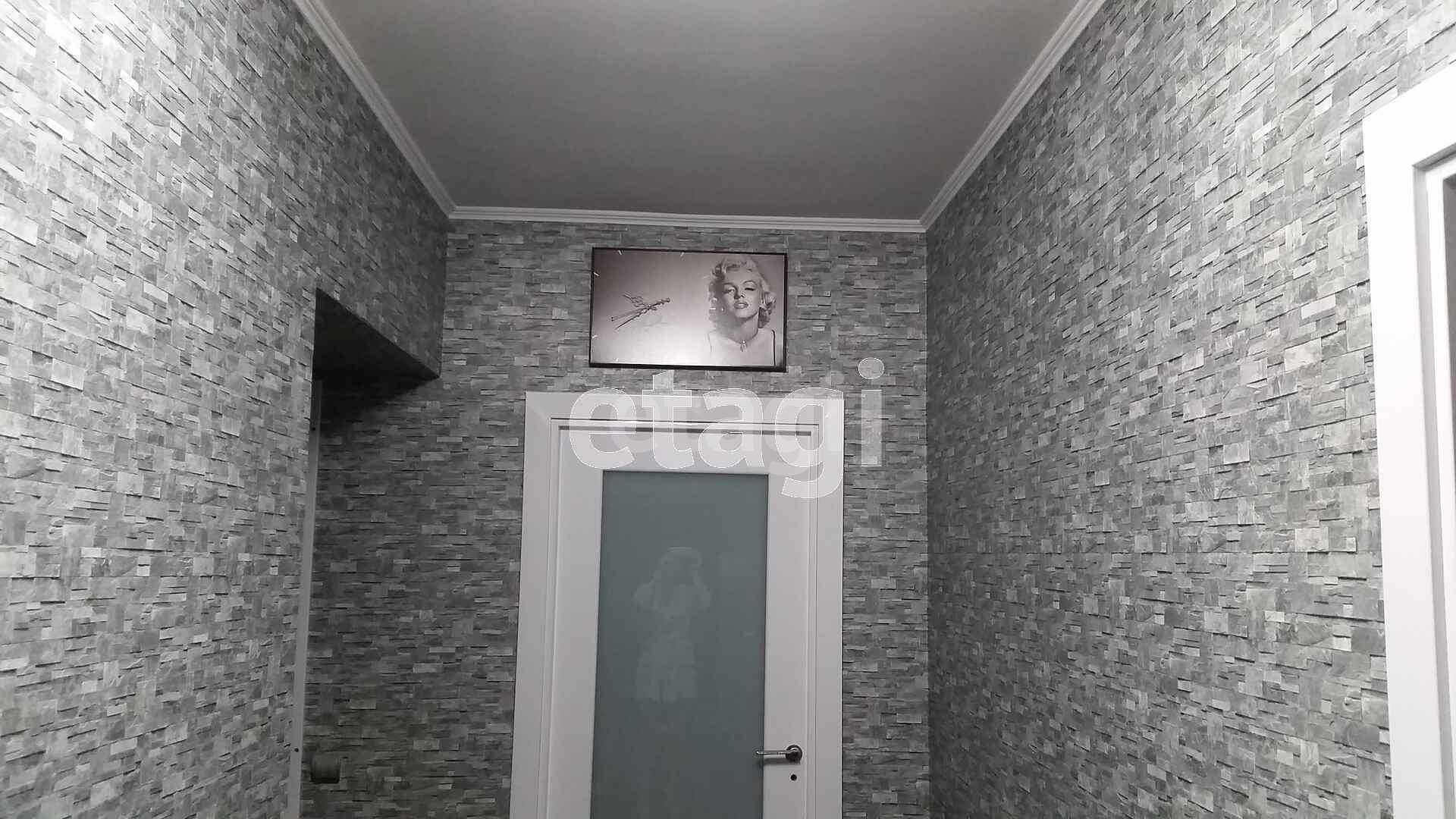 Продажа 3-комнатной квартиры, Южно-Сахалинск, Сахалинская область,  Южно-Сахалинск