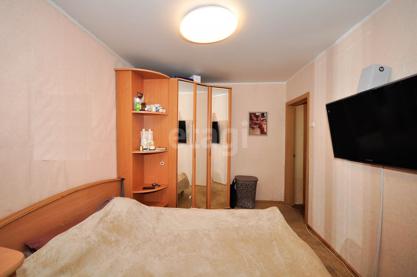 Продажа 5-комнатной квартиры, Южно-Сахалинск, Сахалинская область,  Южно-Сахалинск