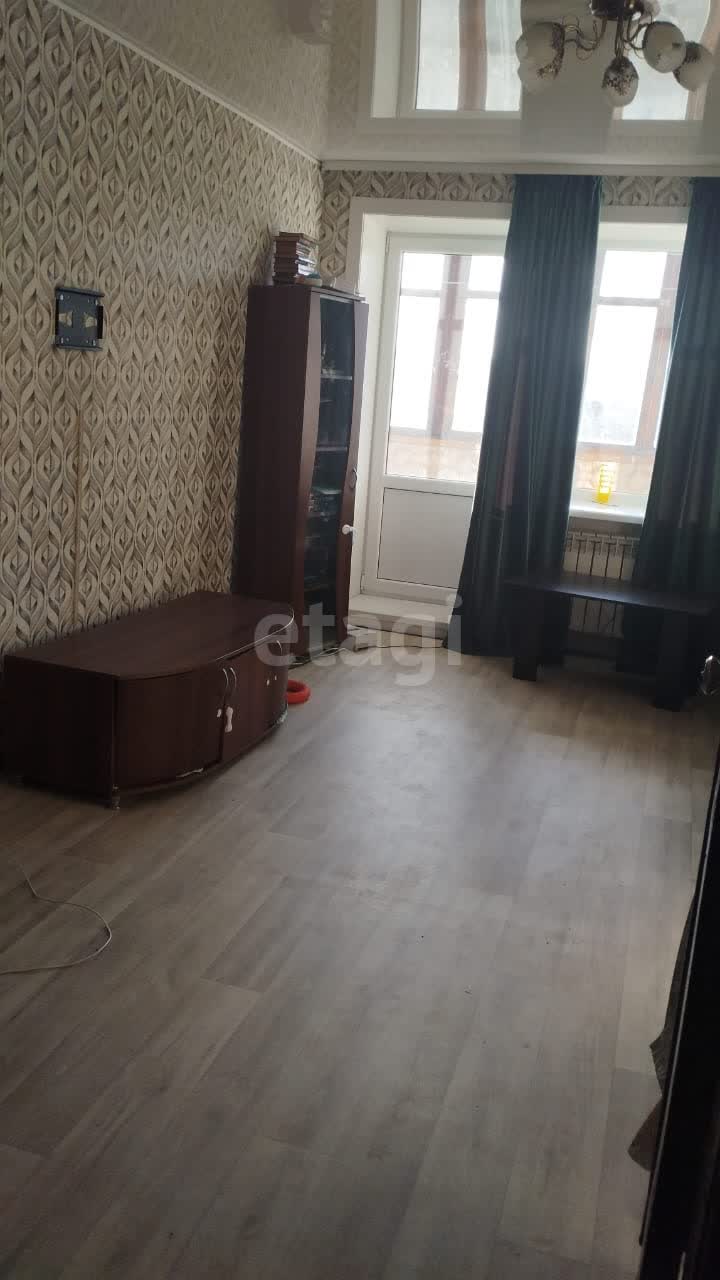 Продажа 3-комнатной квартиры, Южно-Сахалинск, Сахалинская область,  Южно-Сахалинск