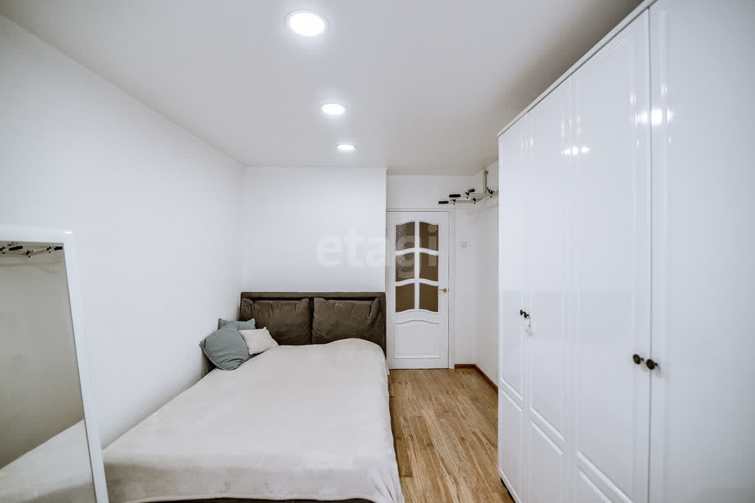 Продажа 2-комнатной квартиры, Южно-Сахалинск, Сахалинская область,  Южно-Сахалинск