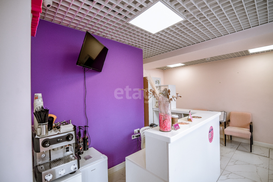 Продажа коммерческой недвижимости, 118м <sup>2</sup>, Южно-Сахалинск, Сахалинская область,  Южно-Сахалинск