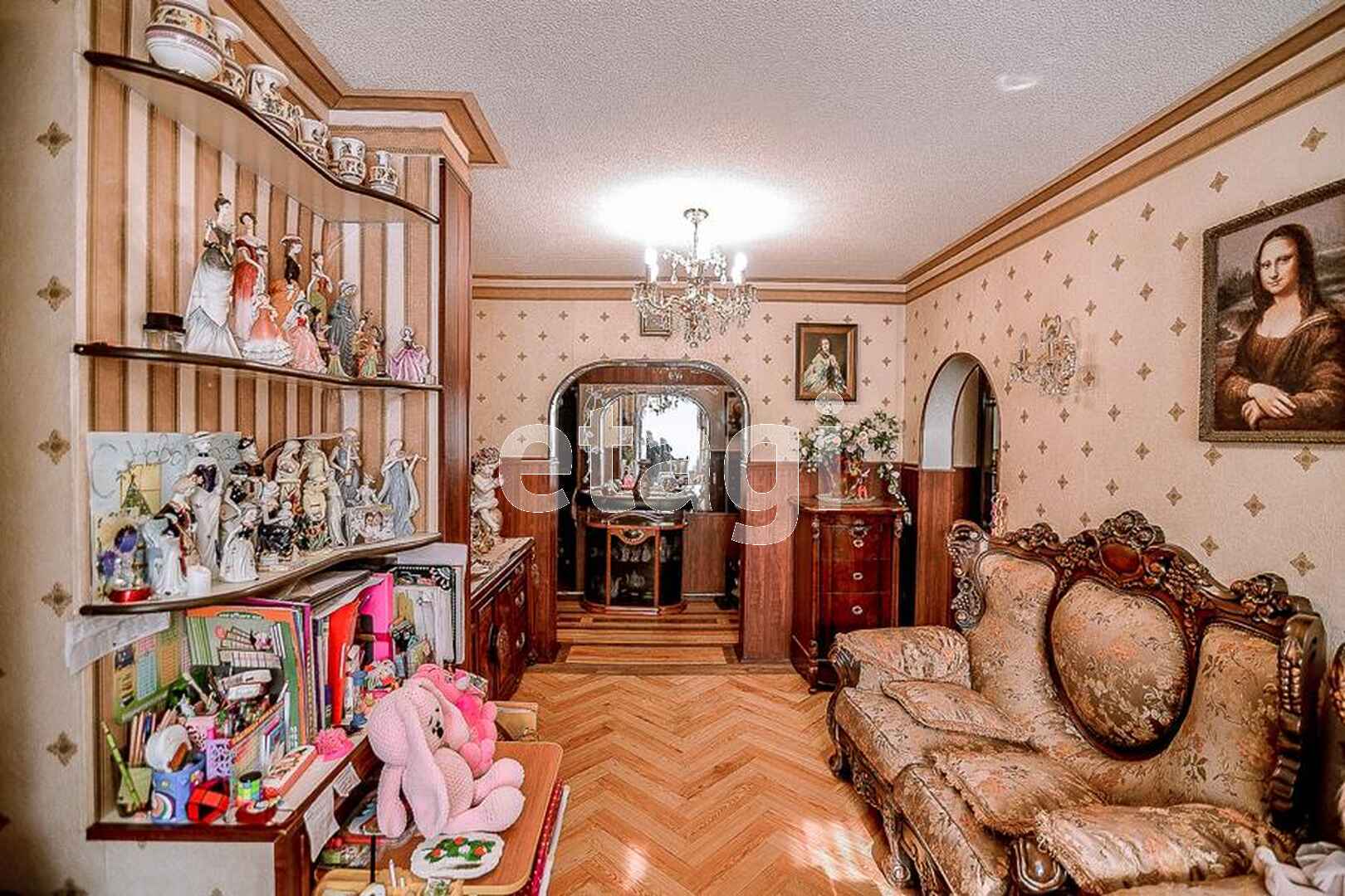 Продажа 6-комнатной квартиры, Южно-Сахалинск, Сахалинская область,  Южно-Сахалинск