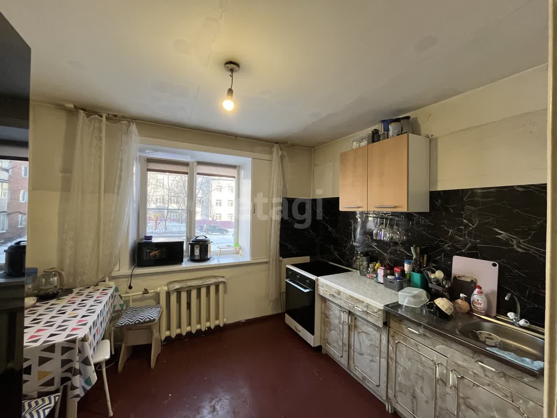 Продажа 3-комнатной квартиры, Улан-Удэ, Республика Бурятия,  Улан-Удэ