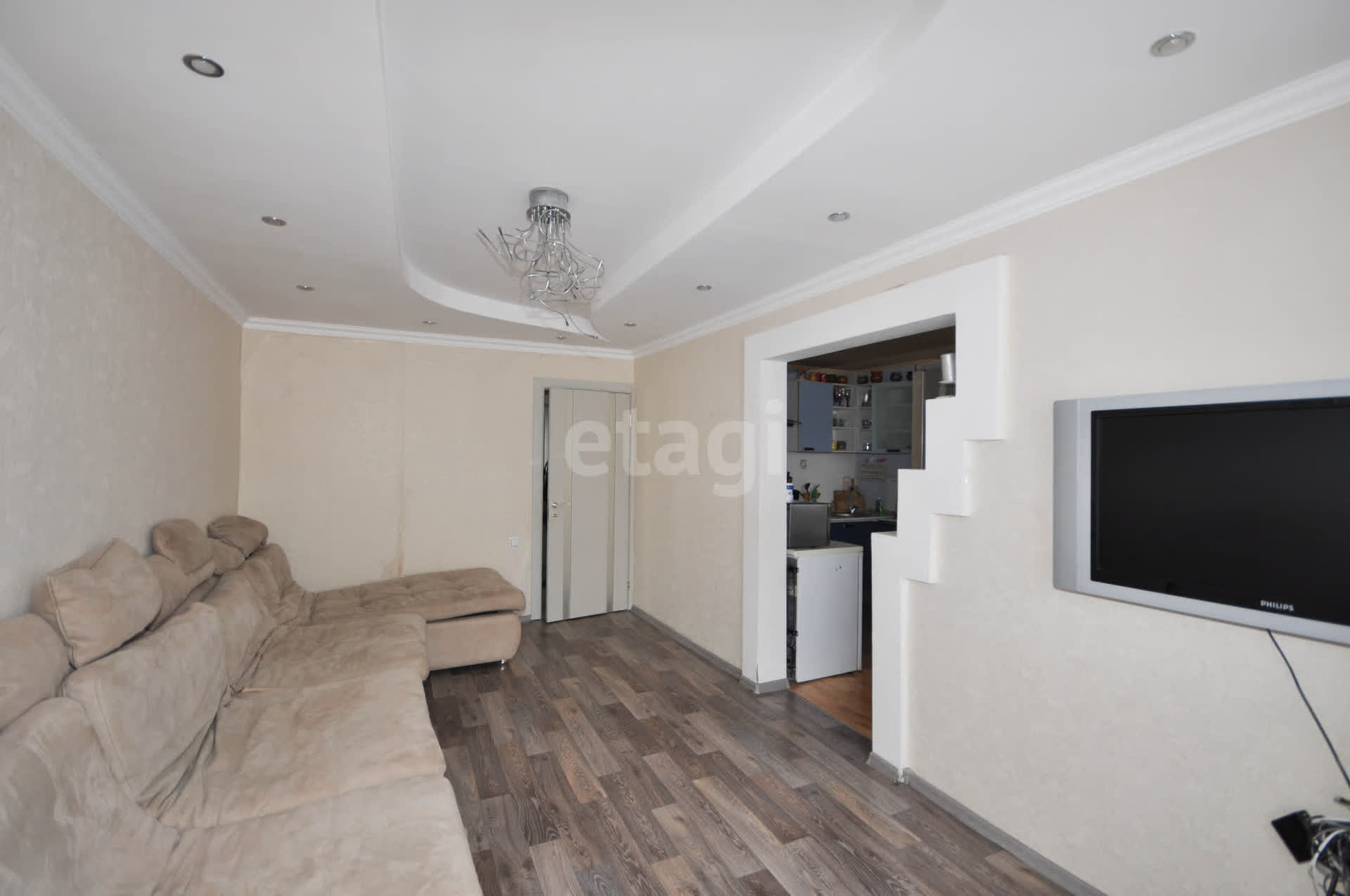 Продажа 4-комнатной квартиры, Южно-Сахалинск, Сахалинская область,  Южно-Сахалинск