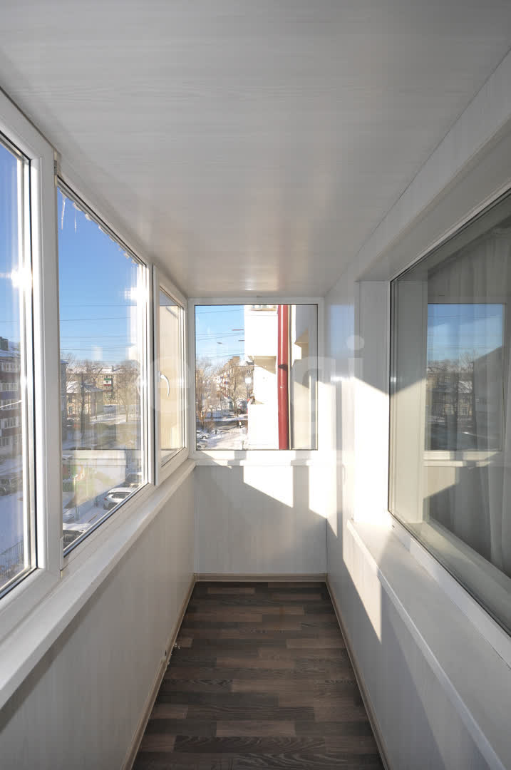 Продажа 2-комнатной квартиры, Южно-Сахалинск, Сахалинская область,  Южно-Сахалинск