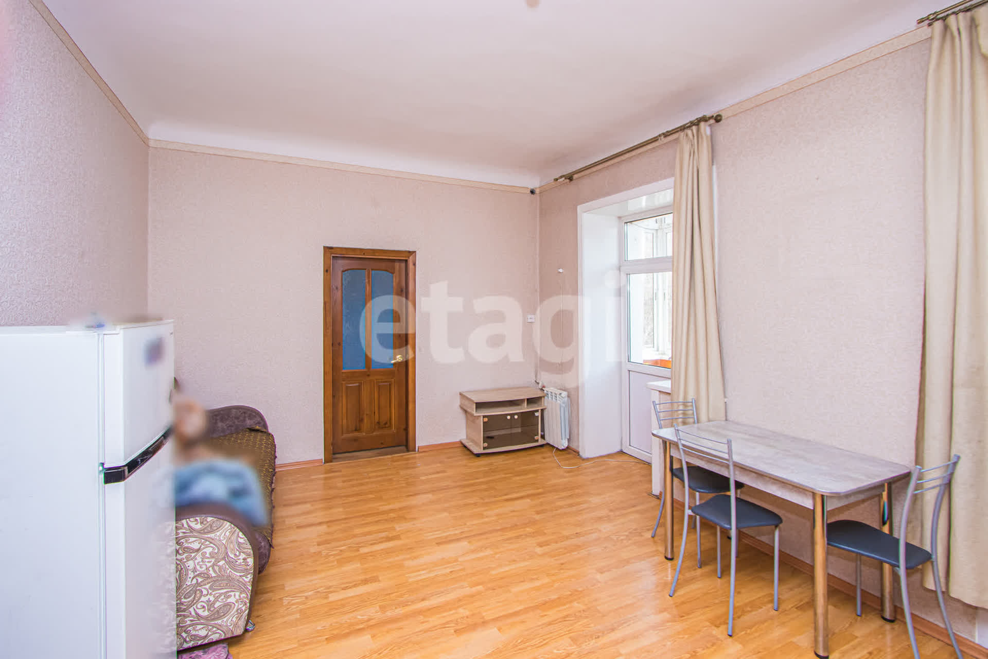 Продажа комнаты, 42м <sup>2</sup>, Улан-Удэ, Республика Бурятия,  Улан-Удэ