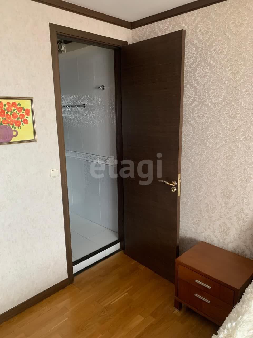 Продажа 3-комнатной квартиры, Южно-Сахалинск, Сахалинская область,  Южно-Сахалинск