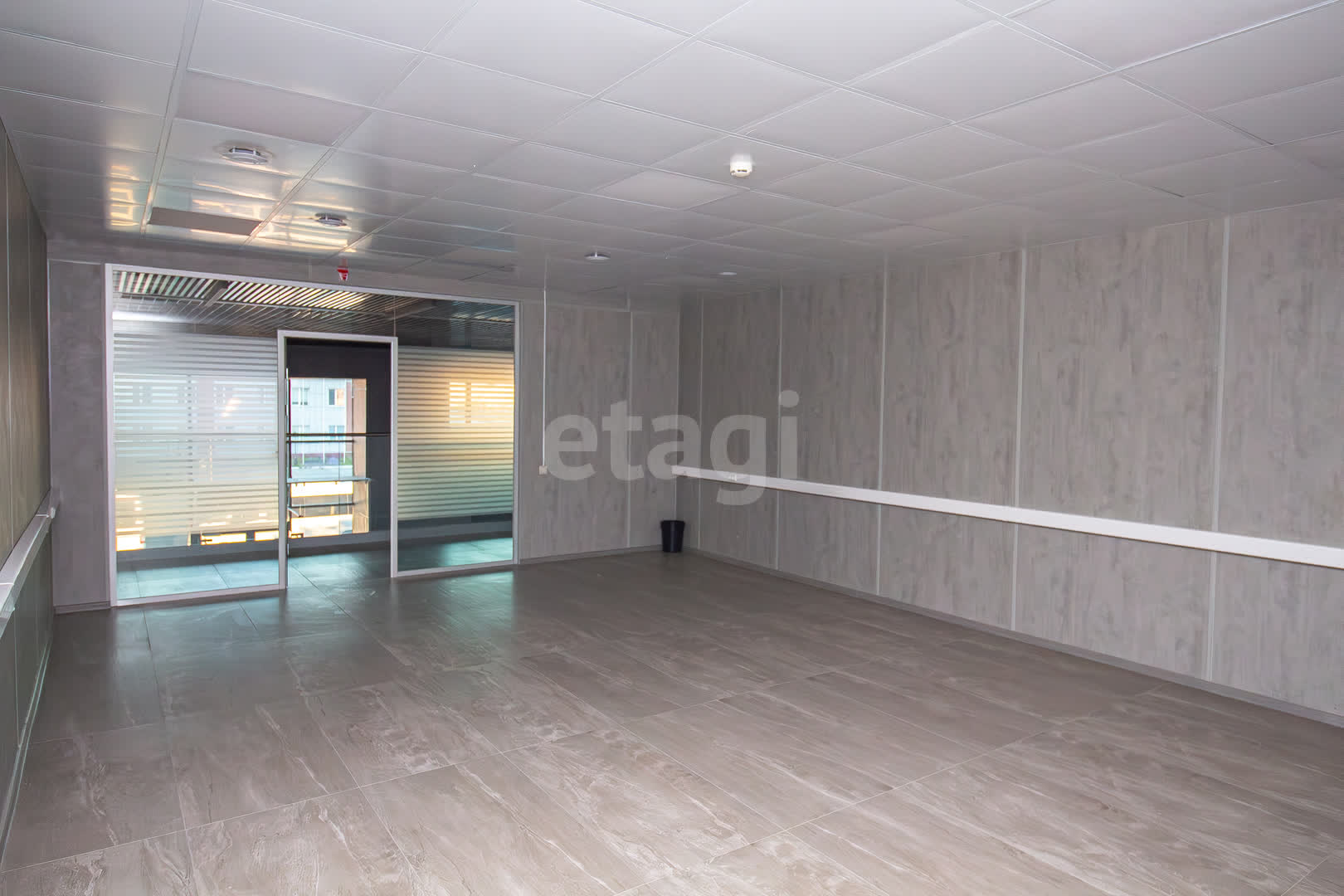 Аренда коммерческой недвижимости, 158м <sup>2</sup>, Новый Уренгой, Ямало-Ненецкий АО,  Новый Уренгой