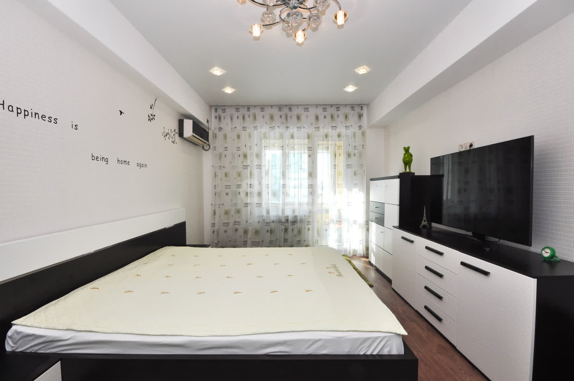 Продажа 2-комнатной квартиры, Южно-Сахалинск, Сахалинская область,  Южно-Сахалинск