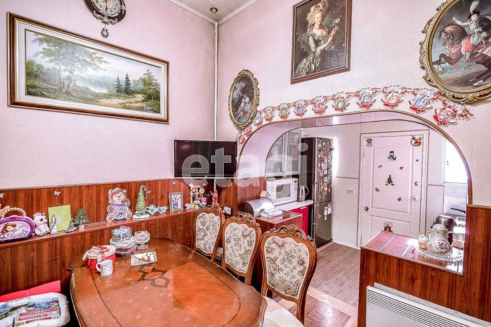 Продажа 6-комнатной квартиры, Южно-Сахалинск, Сахалинская область,  Южно-Сахалинск