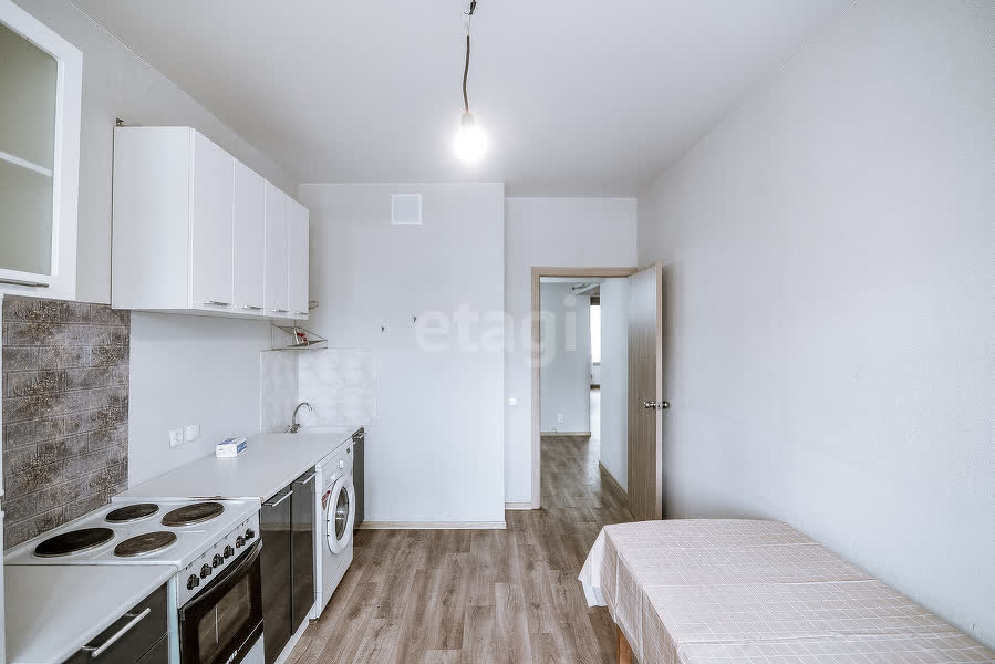 Продажа 2-комнатной квартиры, Южно-Сахалинск, Сахалинская область,  Южно-Сахалинск