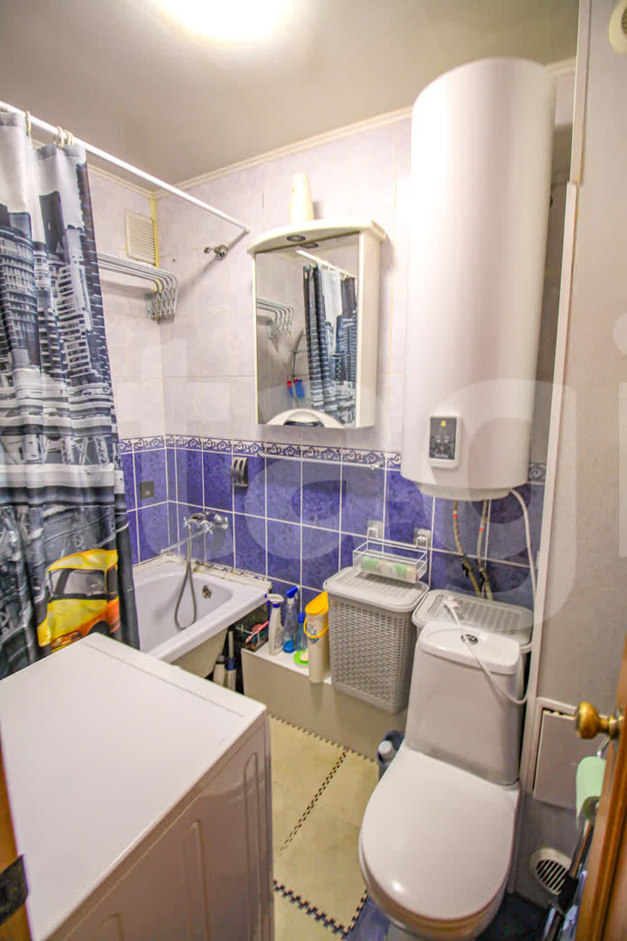 Продажа 2-комнатной квартиры, Южно-Сахалинск, Сахалинская область,  Южно-Сахалинск