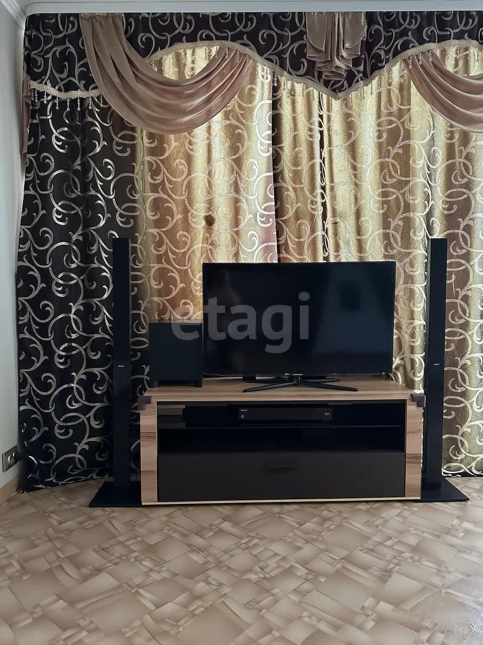 Продажа 3-комнатной квартиры, Южно-Сахалинск, Сахалинская область,  Южно-Сахалинск