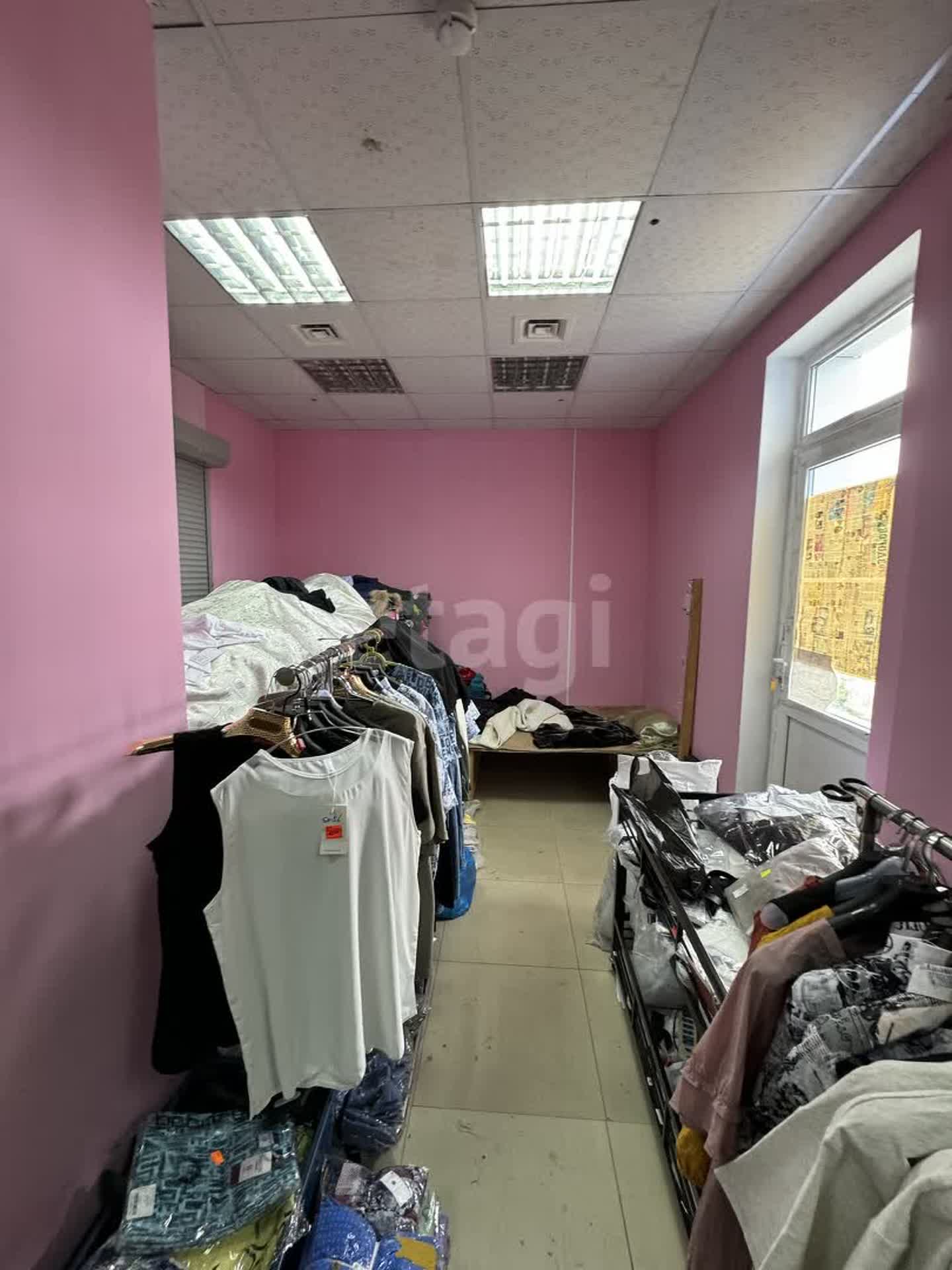 Аренда коммерческой недвижимости, 42м <sup>2</sup>, Южно-Сахалинск, Сахалинская область,  Южно-Сахалинск