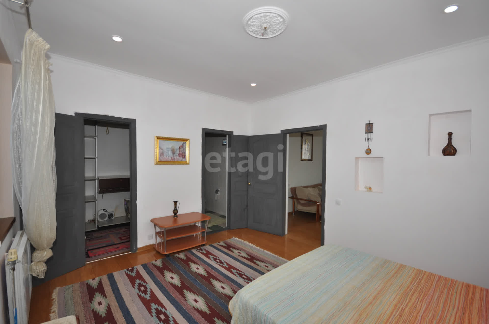 Аренда 2-комнатной квартиры, Южно-Сахалинск, Сахалинская область,  Южно-Сахалинск