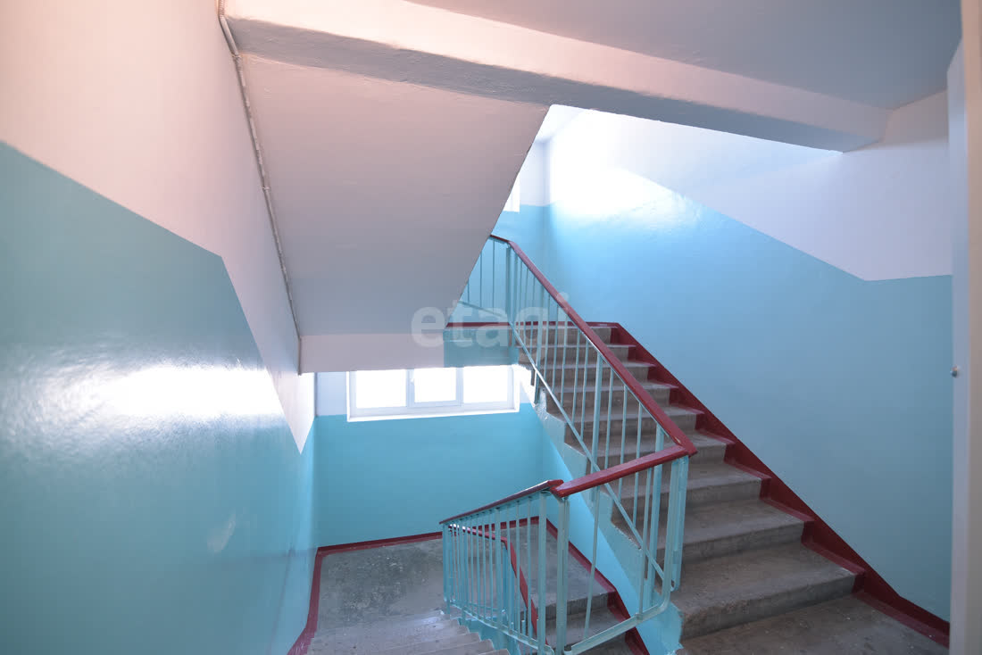 Продажа 2-комнатной квартиры, Южно-Сахалинск, Сахалинская область,  Южно-Сахалинск