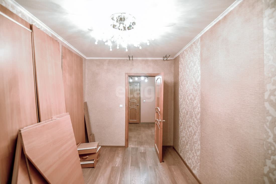 Продажа 3-комнатной квартиры, Южно-Сахалинск, Сахалинская область,  Южно-Сахалинск