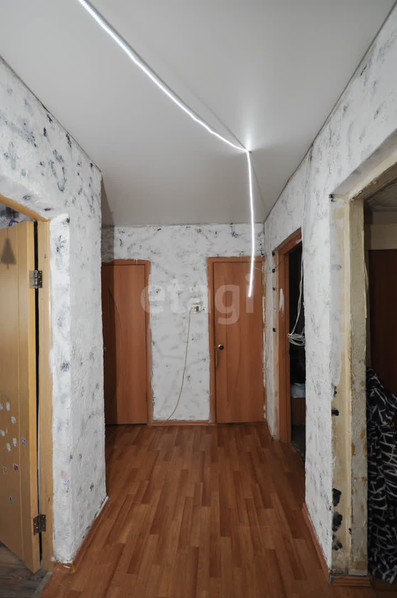 Продажа 3-комнатной квартиры, Южно-Сахалинск, Сахалинская область,  Южно-Сахалинск