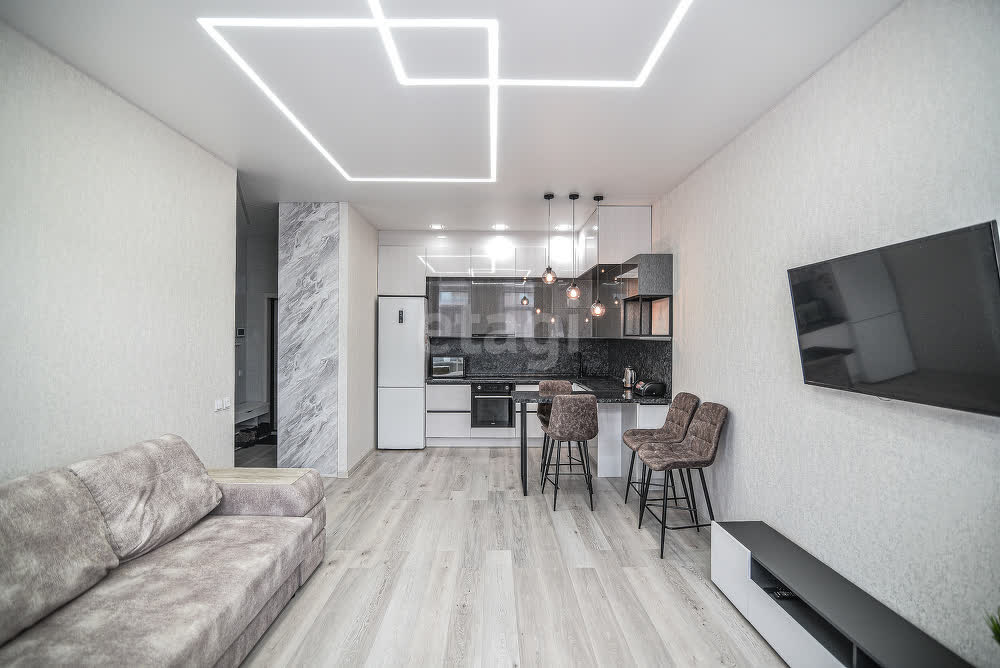 Продажа 2-комнатной квартиры, Южно-Сахалинск, Сахалинская область,  Южно-Сахалинск