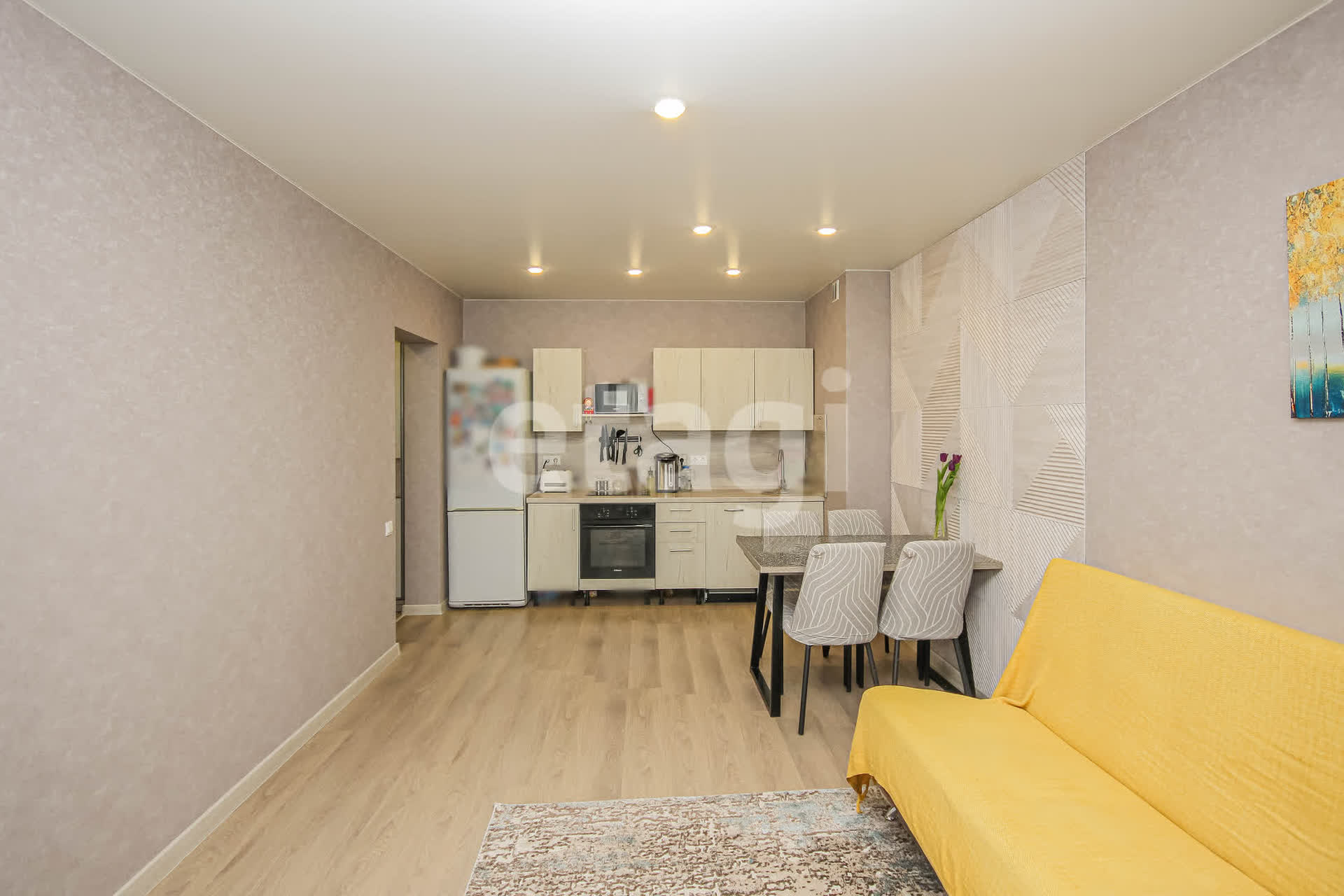 Продажа 3-комнатной квартиры, Улан-Удэ, Республика Бурятия,  Улан-Удэ