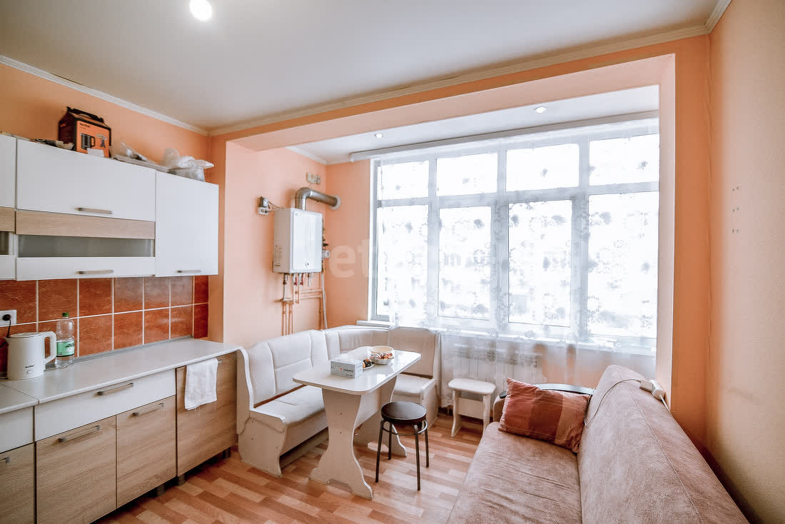 Продажа 2-комнатной квартиры, Южно-Сахалинск, Сахалинская область,  Южно-Сахалинск