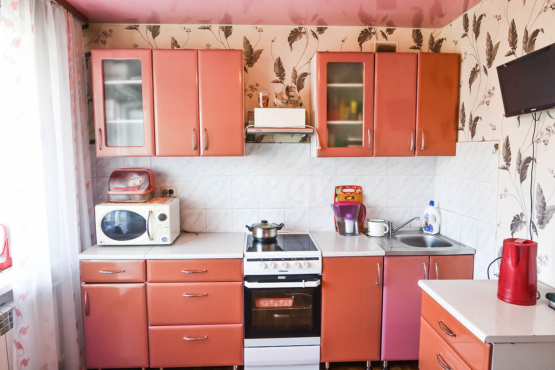 Продажа 4-комнатной квартиры, Южно-Сахалинск, Сахалинская область,  Южно-Сахалинск