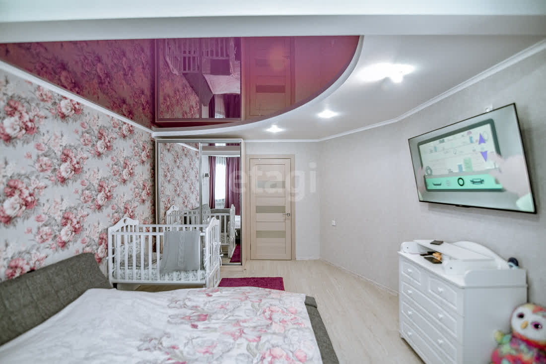 Продажа дома, 215м <sup>2</sup>, 7 сот., Южно-Сахалинск, Сахалинская область,  Южно-Сахалинск