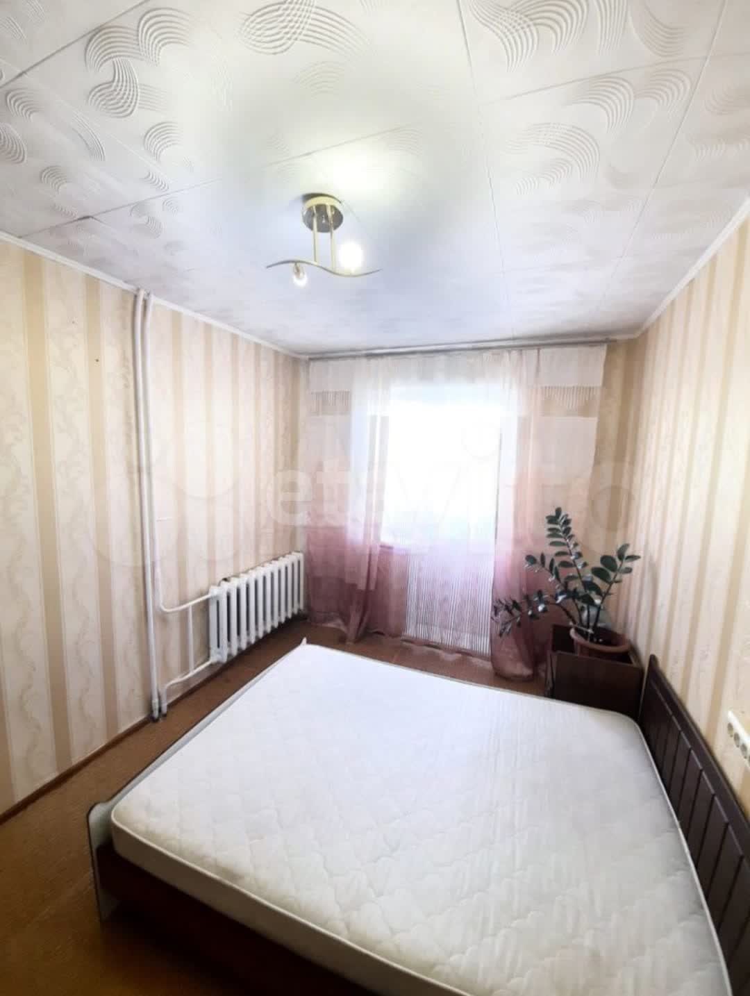 Продажа 4-комнатной квартиры, Амурск, Строителей пр-т,  64